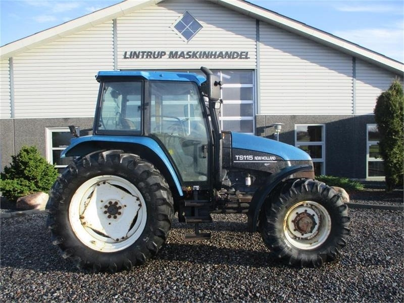 New Holland TS115 SLE - Tracteur agricole: photos 3 New Holland TS115 SLE - Tracteur agricole: photos 3