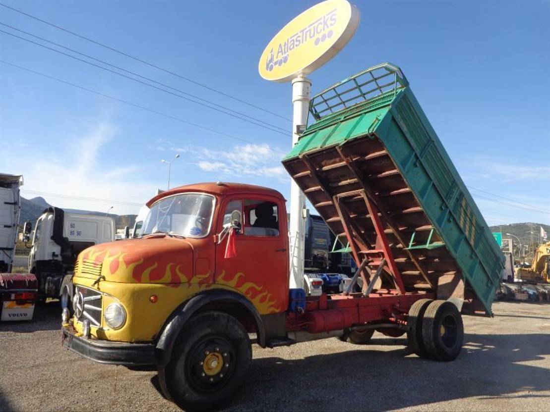 Mercedes-Benz MB1113 MERCEDES BENZ 1113 KIPPER (4X2) - Camion benne: photos 3 Mercedes-Benz MB1113 MERCEDES BENZ 1113 KIPPER (4X2) - Camion benne: photos 3