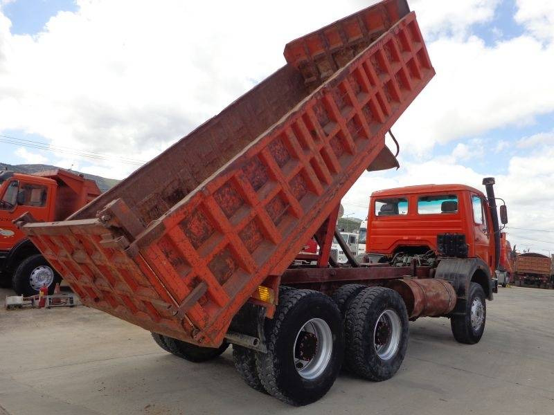 Mercedes-Benz NG 2632 V10 Mercedes Benz 2632K6X4 - Camion benne: photos 4 Mercedes-Benz NG 2632 V10 Mercedes Benz 2632K6X4 - Camion benne: photos 4