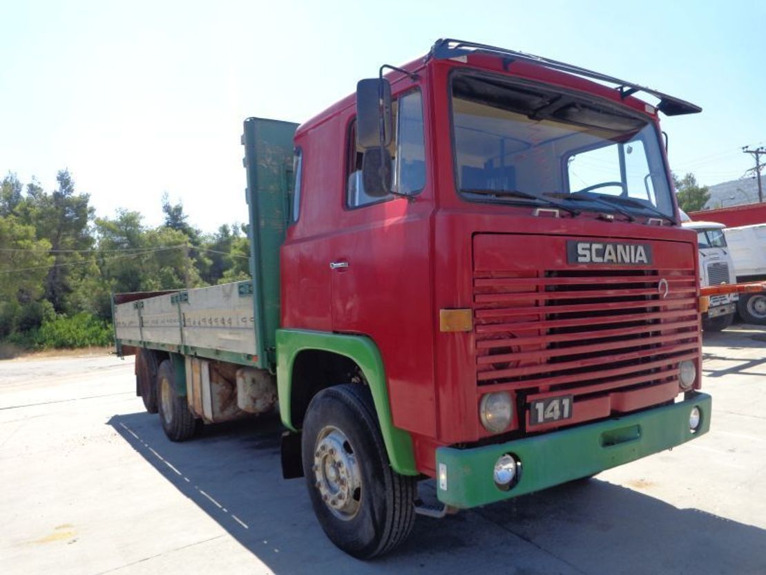 Scania LB141 V8 SCANIA LBS 141 (6X2) V8 - Camion plateau: photos 2 Scania LB141 V8 SCANIA LBS 141 (6X2) V8 - Camion plateau: photos 2