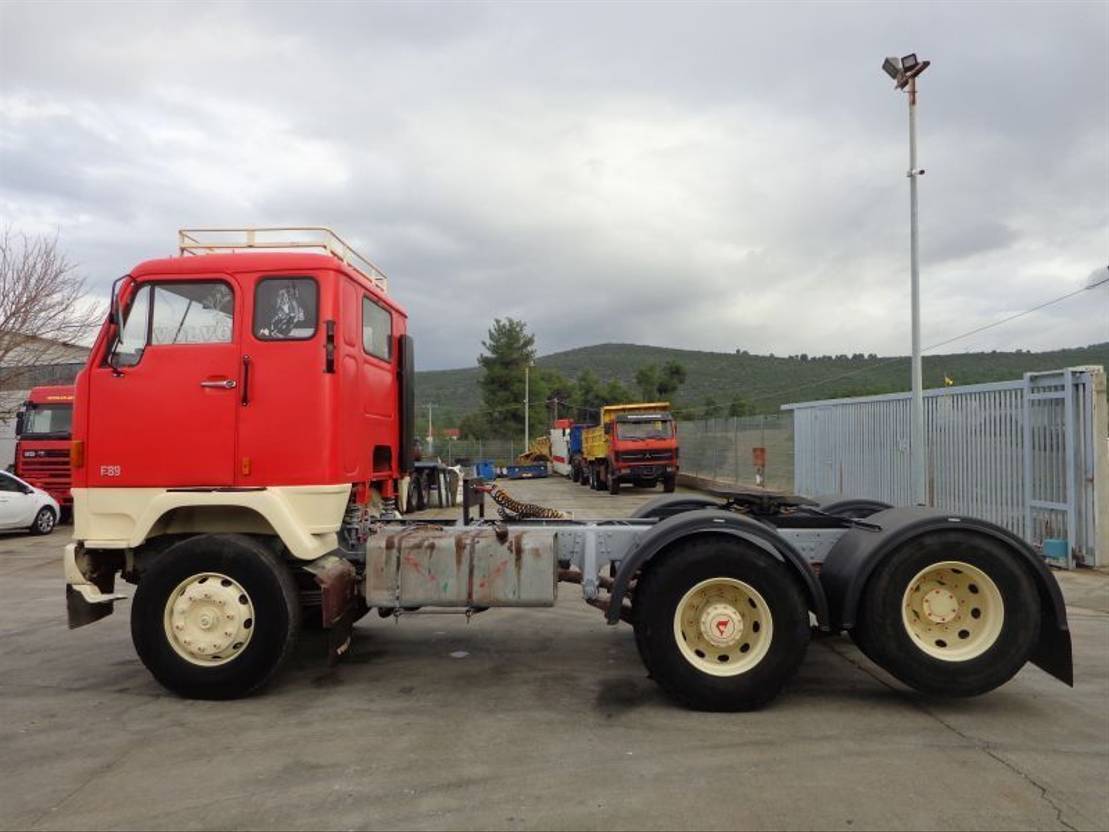 Volvo F 89 VOLVO F89 (6X2) - Tracteur routier: photos 3 Volvo F 89 VOLVO F89 (6X2) - Tracteur routier: photos 3
