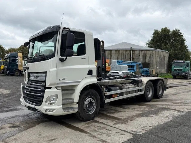 DAF CF 480 HAAKARM/ROLL-OFF TIPPER - Camion ampliroll: photos 1 DAF CF 480 HAAKARM/ROLL-OFF TIPPER - Camion ampliroll: photos 1