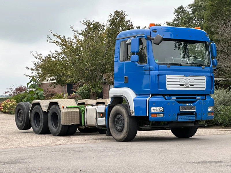 MAN TGA 35.480 8x4!!TRIPLE CHASSIS!! - Châssis cabine: photos 1 MAN TGA 35.480 8x4!!TRIPLE CHASSIS!! - Châssis cabine: photos 1