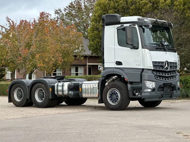 Mercedes-Benz Arocs 3351 6x4 LS!! TRK 180ton!!UNUSED!!TURBO RETARDER!!BELGIUM TRUCK!! - Tracteur routier: photos 3 Mercedes-Benz Arocs 3351 6x4 LS!! TRK 180ton!!UNUSED!!TURBO RETARDER!!BELGIUM TRUCK!! - Tracteur routier: photos 3