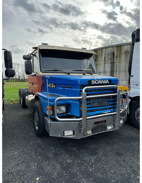 Scania T143-450 V8 HAUBER/NEUS/TORPEDO - Tracteur routier: photos 1 Scania T143-450 V8 HAUBER/NEUS/TORPEDO - Tracteur routier: photos 1