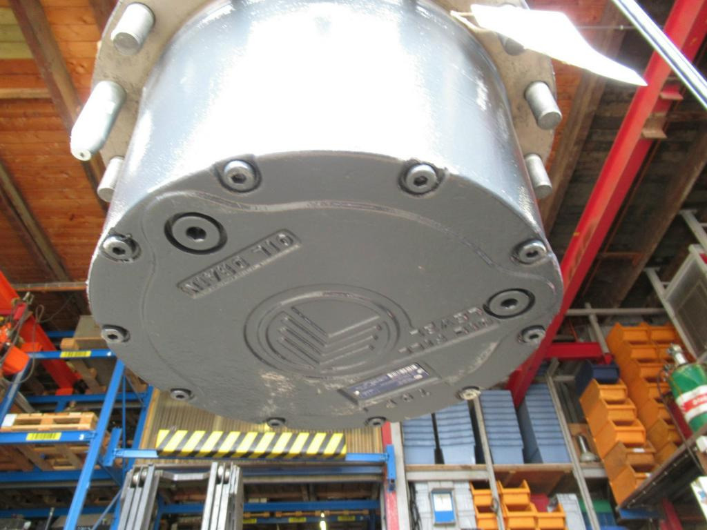 Bomag 337015060 - Moteur de translation pour Engins de chantier: photos 4 Bomag 337015060 - Moteur de translation pour Engins de chantier: photos 4