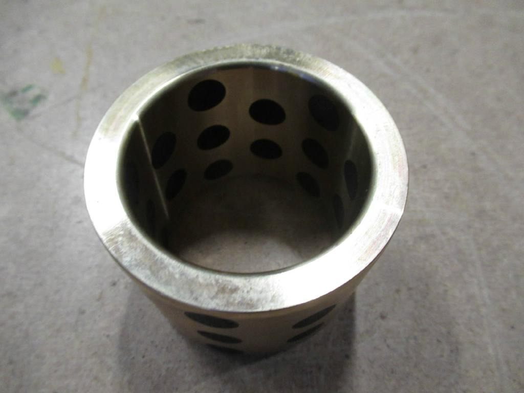 Case 169106A1 - Pistons/ Anneaux/ Manchons pour Engins de chantier: photos 2 Case 169106A1 - Pistons/ Anneaux/ Manchons pour Engins de chantier: photos 2