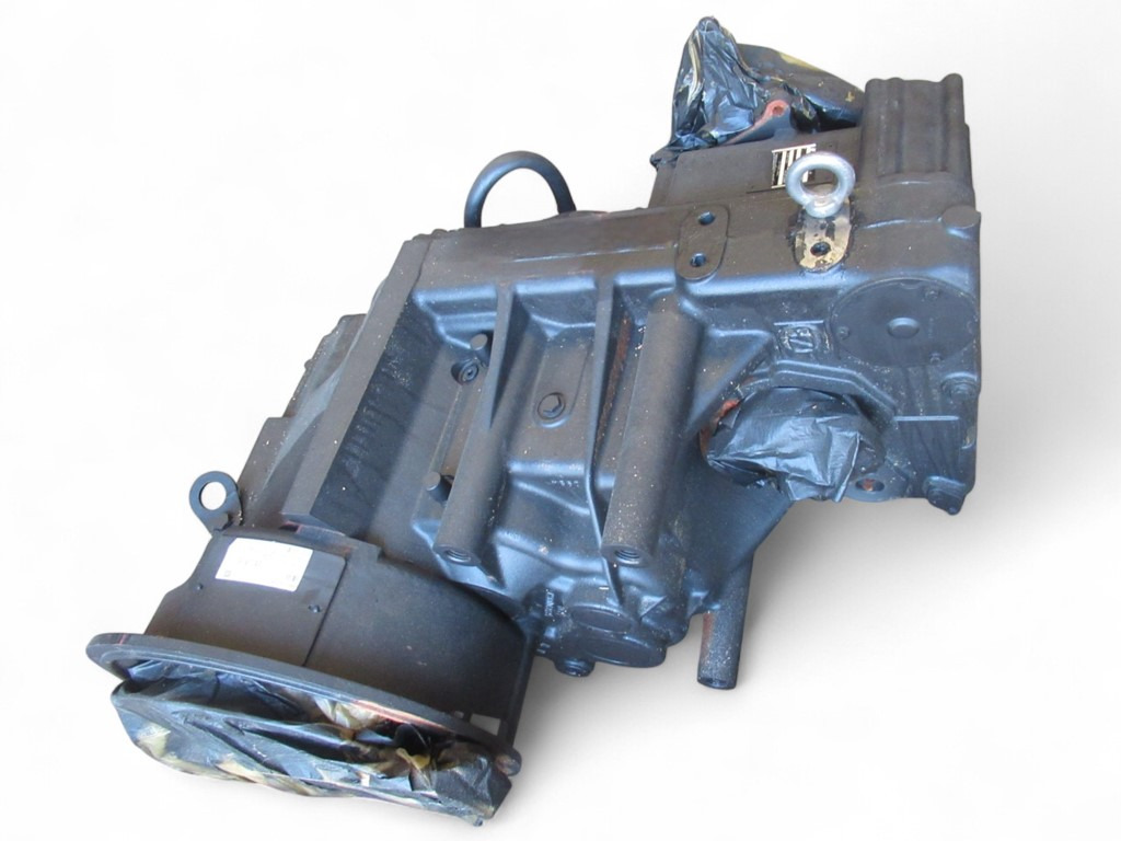 Case 241955A1EX - 4646004066 - Boîte de vitesse pour Engins de chantier: photos 1 Case 241955A1EX - 4646004066 - Boîte de vitesse pour Engins de chantier: photos 1