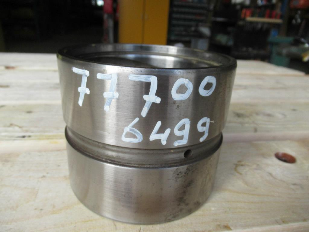 Case 3012685 - Pistons/ Anneaux/ Manchons pour Engins de chantier: photos 3 Case 3012685 - Pistons/ Anneaux/ Manchons pour Engins de chantier: photos 3