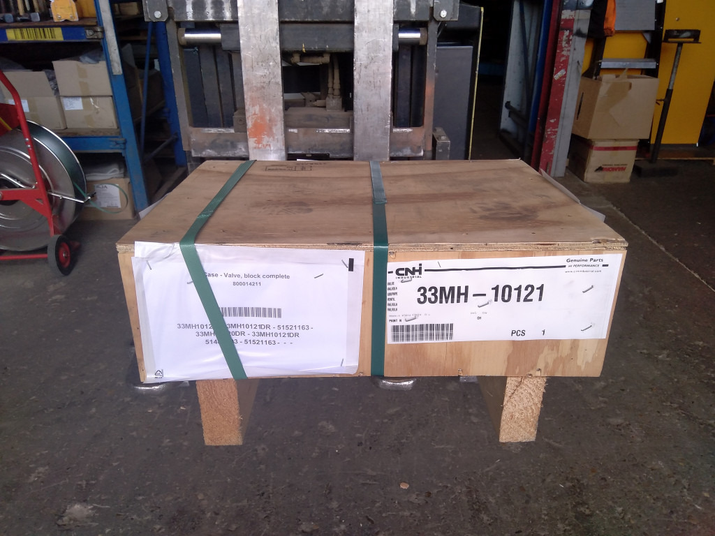 Case 33MH-10121 - 51484093 - Valve hydraulique pour Engins de chantier: photos 2 Case 33MH-10121 - 51484093 - Valve hydraulique pour Engins de chantier: photos 2