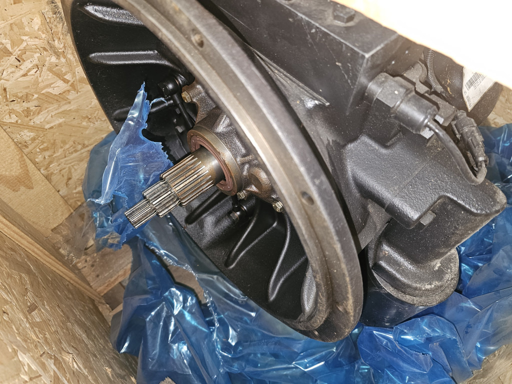 Case 84327511 - Boîte de vitesse pour Engins de chantier: photos 3 Case 84327511 - Boîte de vitesse pour Engins de chantier: photos 3