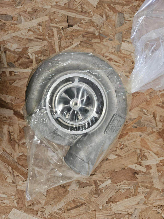 Case 84593946R - 84593946 - Turbocompresseur pour Engins de chantier: photos 3 Case 84593946R - 84593946 - Turbocompresseur pour Engins de chantier: photos 3