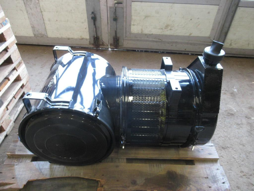 Case KWH0003 - Filtre à air pour Engins de chantier: photos 3 Case KWH0003 - Filtre à air pour Engins de chantier: photos 3