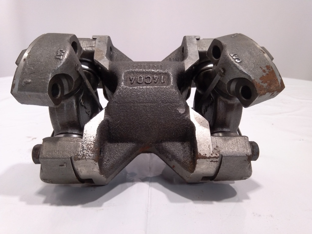 Caterpillar 1082106 - Demi arbre pour Engins de chantier: photos 1 Caterpillar 1082106 - Demi arbre pour Engins de chantier: photos 1