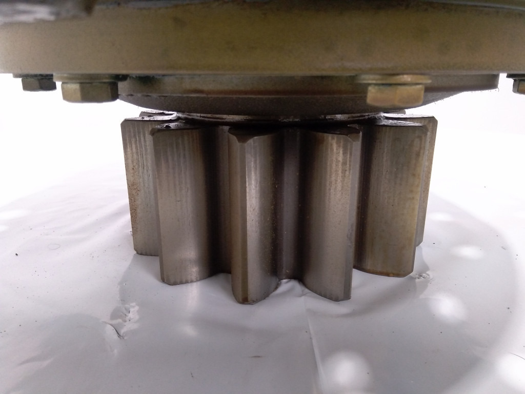 Caterpillar 1912693 - 2208620 - Moteur de rotation pour Engins de chantier: photos 3 Caterpillar 1912693 - 2208620 - Moteur de rotation pour Engins de chantier: photos 3