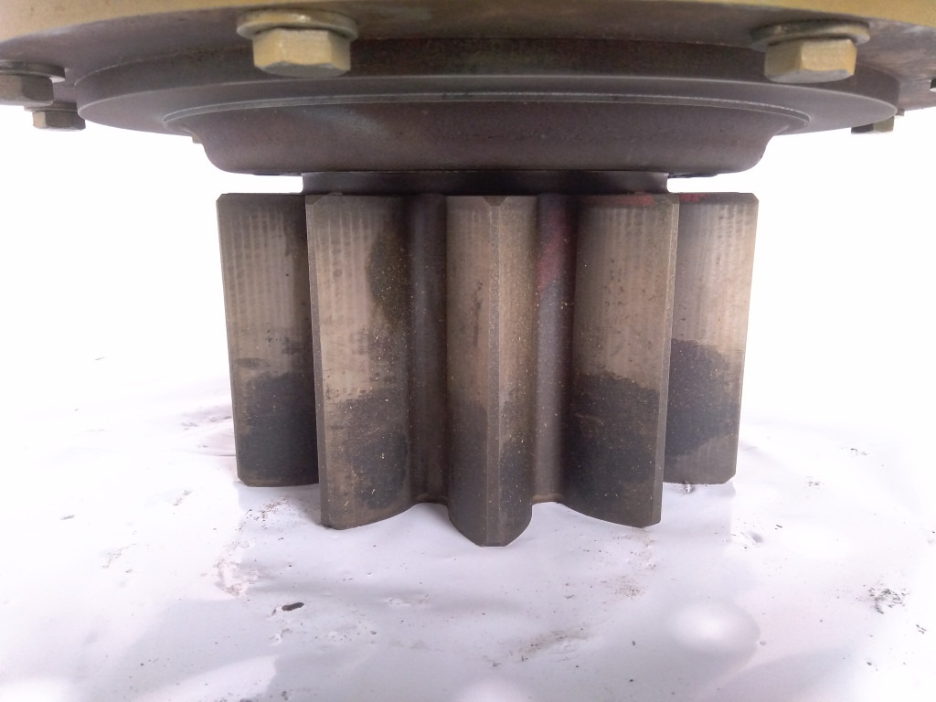 Caterpillar 1994539 - Moteur de rotation pour Engins de chantier: photos 3 Caterpillar 1994539 - Moteur de rotation pour Engins de chantier: photos 3