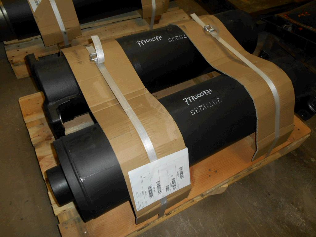 Caterpillar 2979235 - Chenille pour Engins de chantier: photos 2 Caterpillar 2979235 - Chenille pour Engins de chantier: photos 2