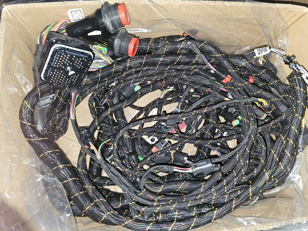 Caterpillar 5931000 - 6286366 - Câble/ Fil pour Engins de chantier: photos 1 Caterpillar 5931000 - 6286366 - Câble/ Fil pour Engins de chantier: photos 1