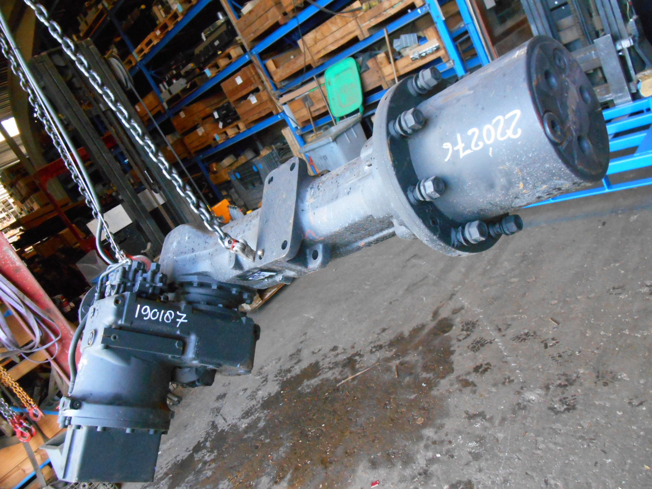 Doosan 22109010B - Essieu arrière pour Engins de chantier: photos 2 Doosan 22109010B - Essieu arrière pour Engins de chantier: photos 2