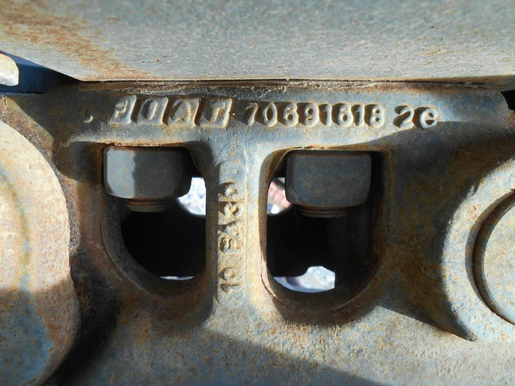 Fiat 70691618 2C - - Chenille pour Engins de chantier: photos 5 Fiat 70691618 2C - - Chenille pour Engins de chantier: photos 5