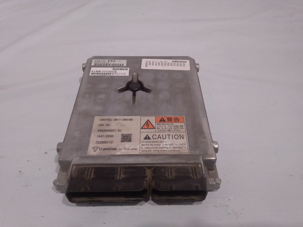 Hitachi 8982046851 - Bloc de gestion pour Engins de chantier: photos 1 Hitachi 8982046851 - Bloc de gestion pour Engins de chantier: photos 1