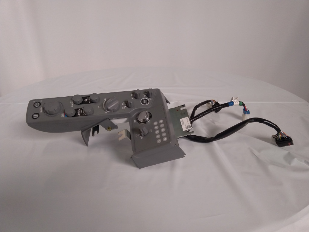 Hitachi 9315463 - Panel de instrumentos pour Engins de chantier: photos 1 Hitachi 9315463 - Panel de instrumentos pour Engins de chantier: photos 1
