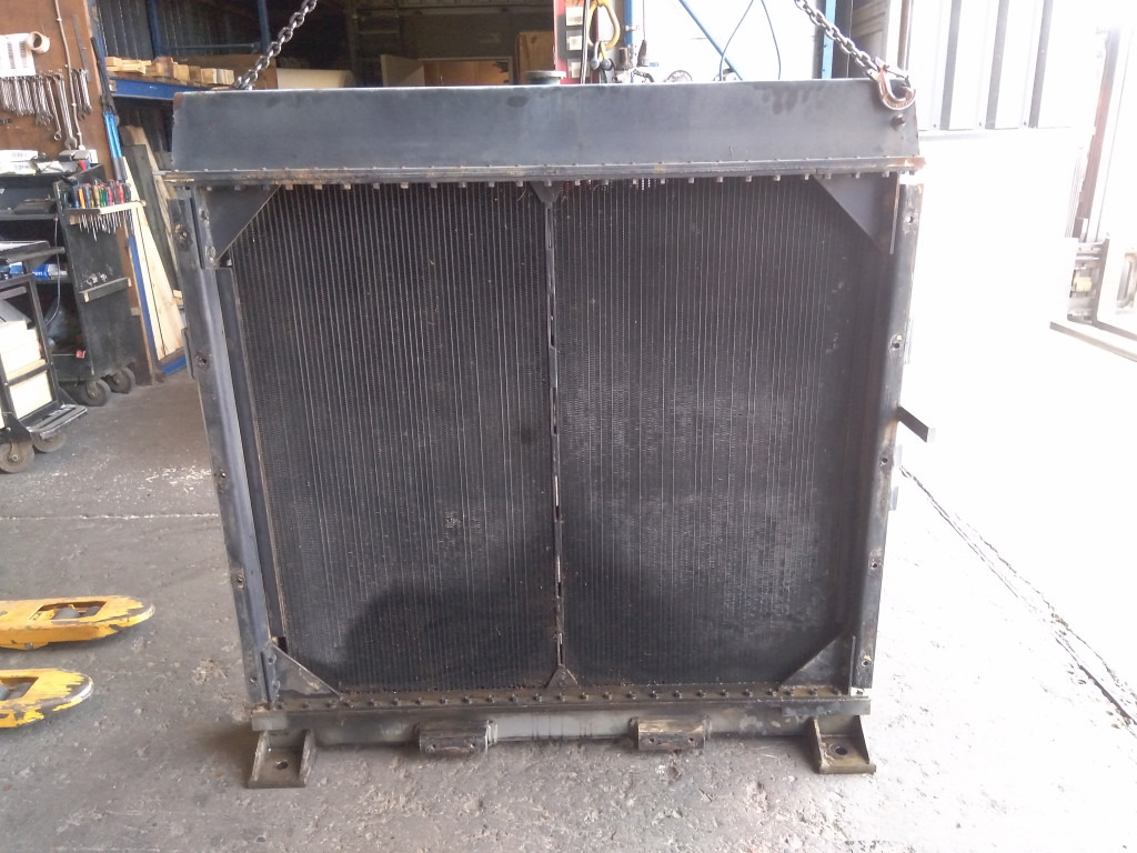 Hitachi EX750-5 - - Radiateur pour Engins de chantier: photos 2 Hitachi EX750-5 - - Radiateur pour Engins de chantier: photos 2