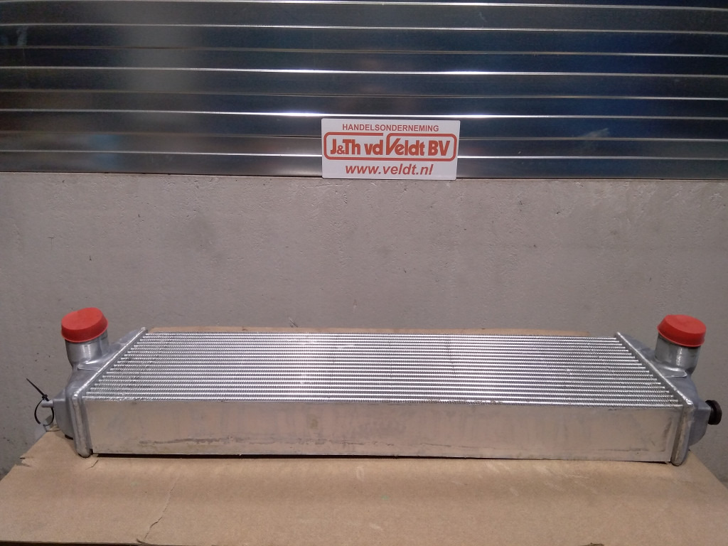 Hitachi YA00001634 - Intercooler pour Engins de chantier: photos 1 Hitachi YA00001634 - Intercooler pour Engins de chantier: photos 1