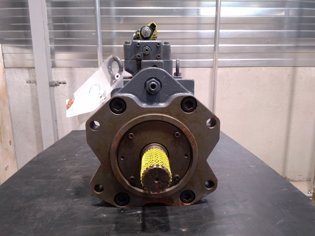 Hitachi YA00053205 - Pompe hydraulique pour Engins de chantier: photos 2 Hitachi YA00053205 - Pompe hydraulique pour Engins de chantier: photos 2