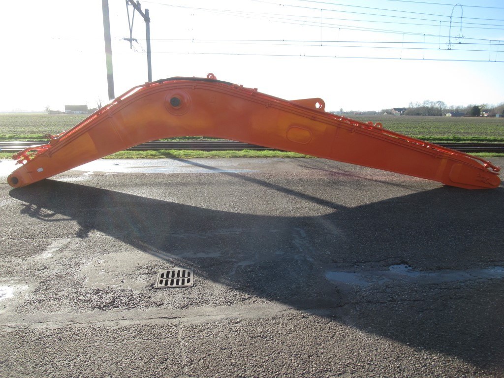 Hitachi ZX650LCH - - Flèche pour Engins de chantier: photos 1 Hitachi ZX650LCH - - Flèche pour Engins de chantier: photos 1
