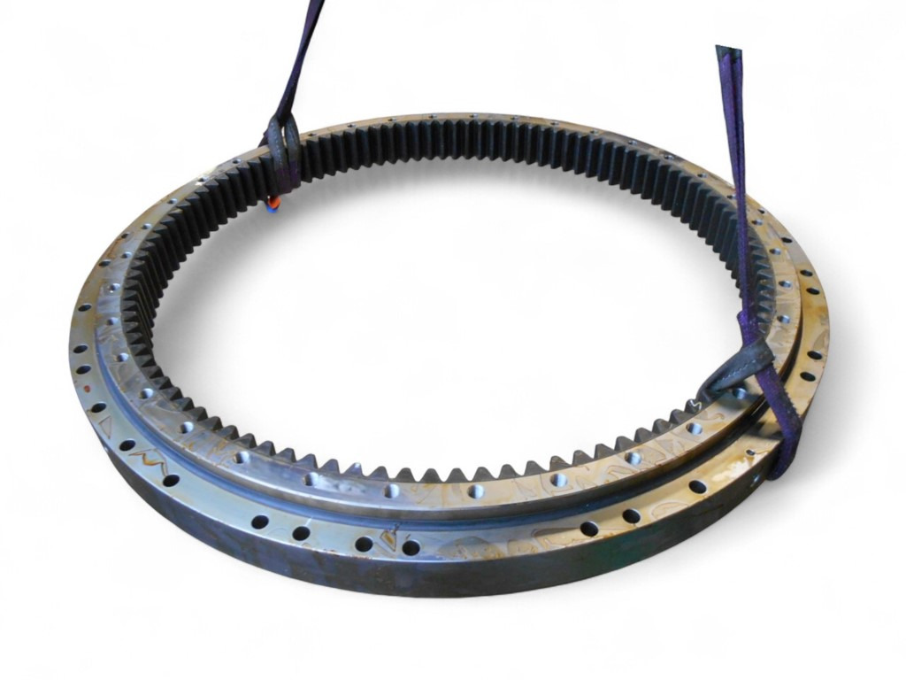 Kobelco YB40F00011F1 - Couronne d'orientation pour Engins de chantier: photos 1 Kobelco YB40F00011F1 - Couronne d'orientation pour Engins de chantier: photos 1