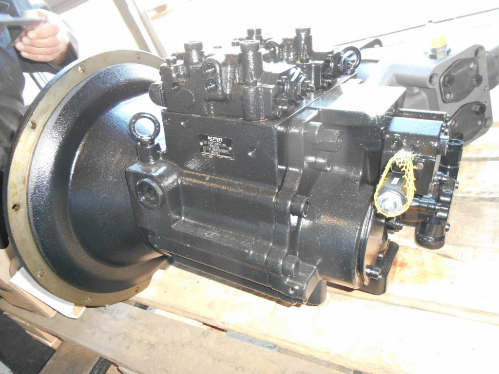 Kobelco YN10V00008F3 - YN10V00009F2 - Pompe hydraulique pour Engins de chantier: photos 2 Kobelco YN10V00008F3 - YN10V00009F2 - Pompe hydraulique pour Engins de chantier: photos 2