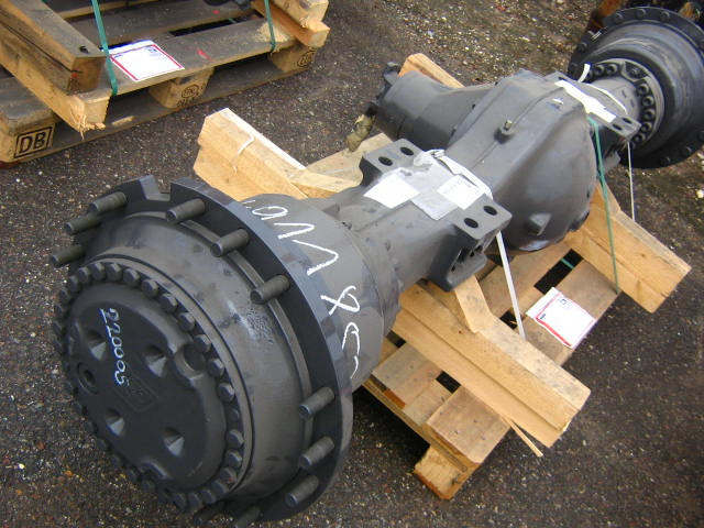 New Holland 2806108 - 6911852 - Essieu arrière pour Engins de chantier: photos 2 New Holland 2806108 - 6911852 - Essieu arrière pour Engins de chantier: photos 2