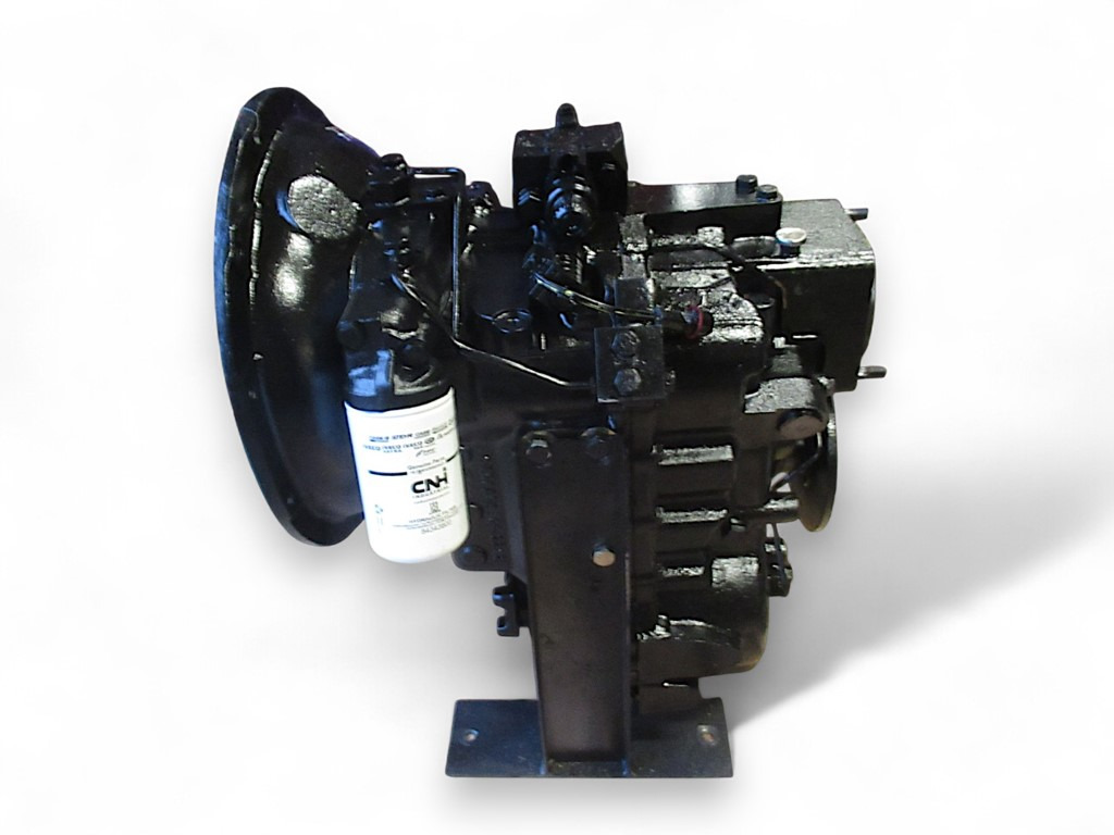New Holland 85805276R - 85803045 - Boîte de vitesse pour Engins de chantier: photos 1 New Holland 85805276R - 85803045 - Boîte de vitesse pour Engins de chantier: photos 1