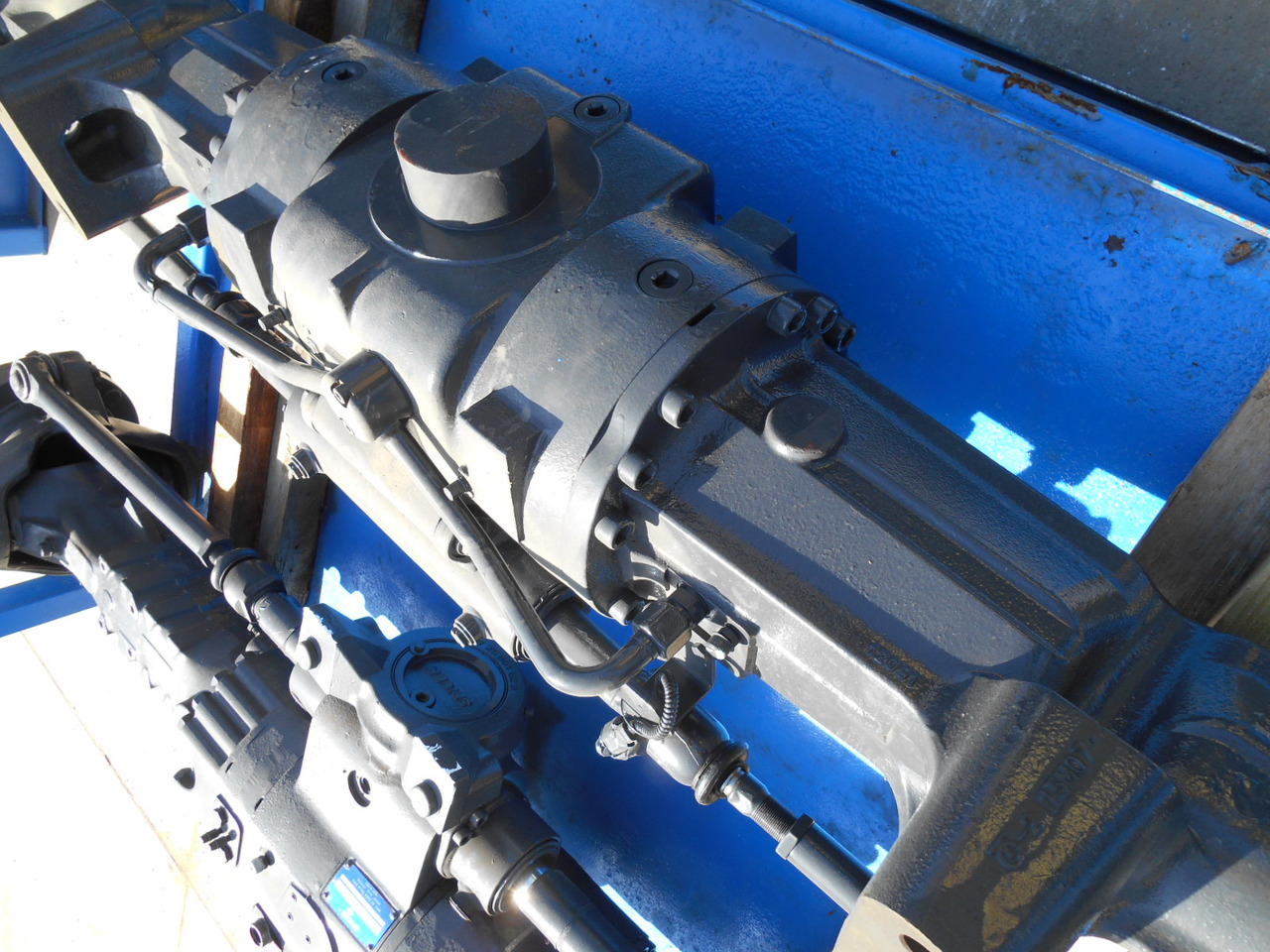New Holland 87674866 - 87392731 - Essieu arrière pour Engins de chantier: photos 5 New Holland 87674866 - 87392731 - Essieu arrière pour Engins de chantier: photos 5
