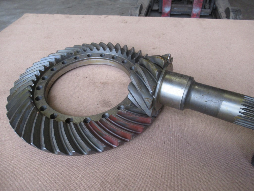 New Holland 87731595 - Essieu et pièces pour Engins de chantier: photos 2 New Holland 87731595 - Essieu et pièces pour Engins de chantier: photos 2