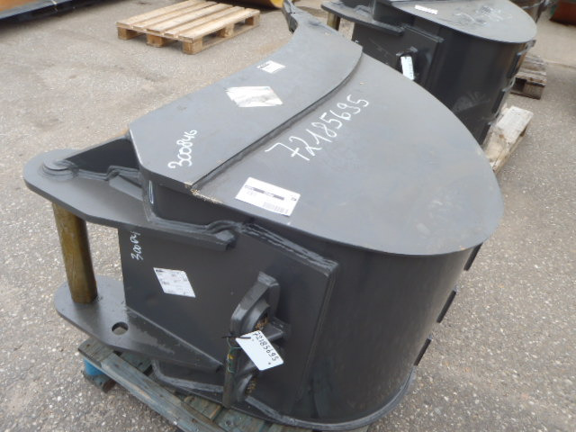 New Holland E165 - - Godet pour Engins de chantier: photos 1 New Holland E165 - - Godet pour Engins de chantier: photos 1