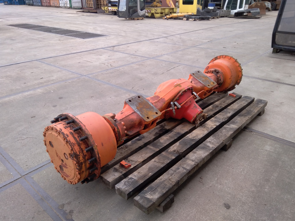 O&K 4517614 - 4517615 - Essieu avant pour Engins de chantier: photos 2 O&K 4517614 - 4517615 - Essieu avant pour Engins de chantier: photos 2
