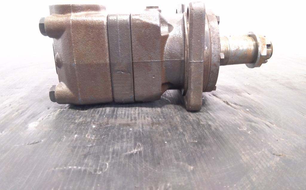 Sauer Danfoss OMT250 - - Moteur hydraulique pour Engins de chantier: photos 1 Sauer Danfoss OMT250 - - Moteur hydraulique pour Engins de chantier: photos 1