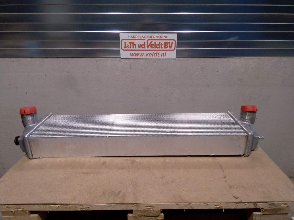 Tokyo AE70511000 - - Intercooler pour Engins de chantier: photos 3 Tokyo AE70511000 - - Intercooler pour Engins de chantier: photos 3