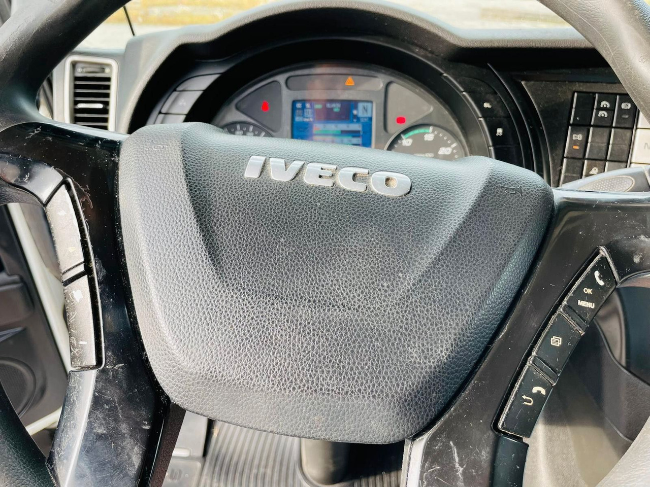 Tracteur routier Iveco Stralis AS440S46 EURO6: photos 13