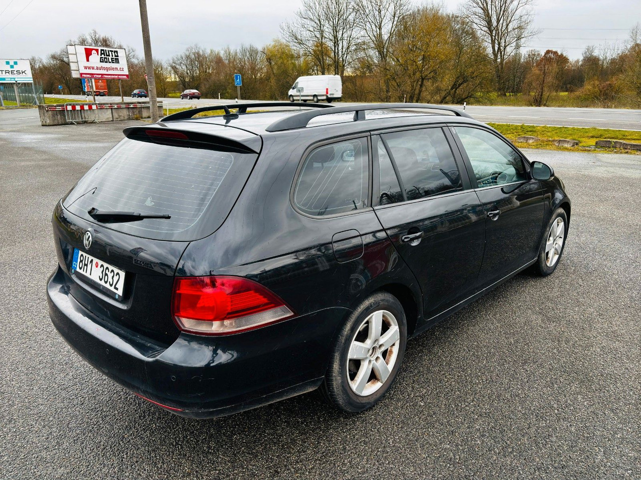 Volkswagen Golf VI Variant Trendline - Voiture: photos 4 Volkswagen Golf VI Variant Trendline - Voiture: photos 4