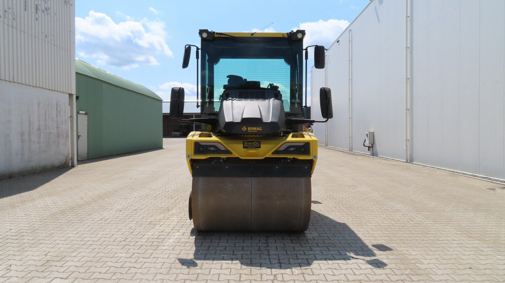 Rouleau compresseur Bomag BW 154 AP 5: photos 7 Rouleau compresseur Bomag BW 154 AP 5: photos 7