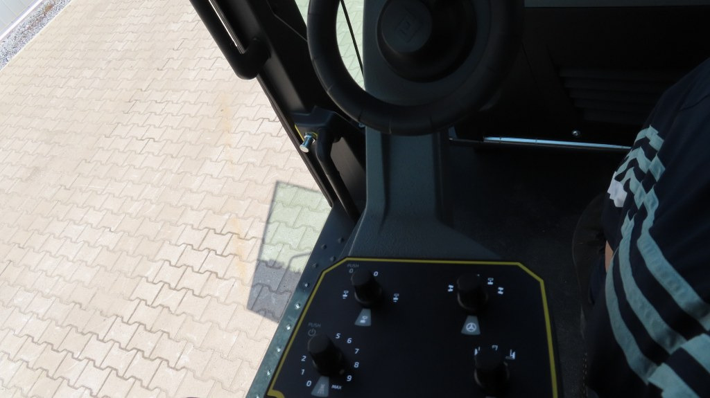 Rouleau compresseur Bomag BW 154 AP 5: photos 12 Rouleau compresseur Bomag BW 154 AP 5: photos 12