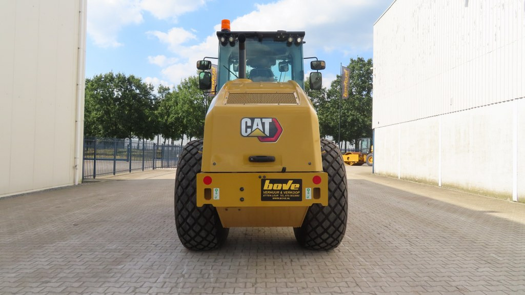 Caterpillar CS 56 B - Compacteur à pieds de mouton/ Monocylindre: photos 3 Caterpillar CS 56 B - Compacteur à pieds de mouton/ Monocylindre: photos 3