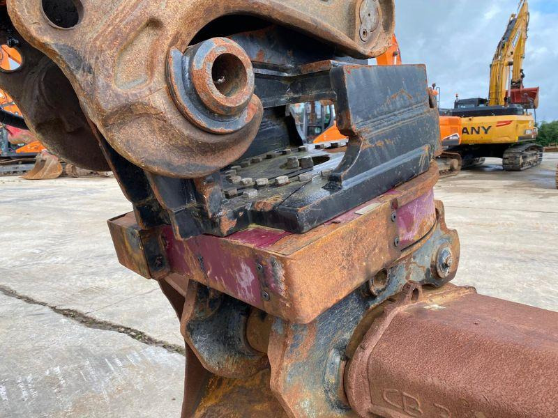 Rotator Rototop RT30 - Tiltrotator: photos 4 Rotator Rototop RT30 - Tiltrotator: photos 4