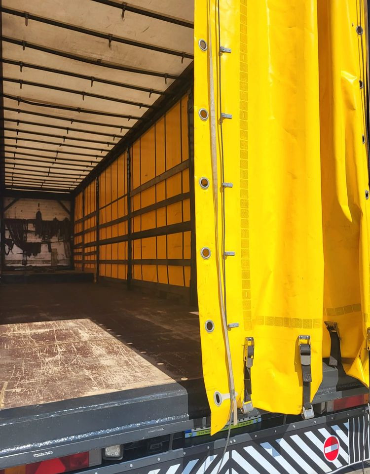 Inny Gerblinger - Semi-remorque surbaissé: photos 5 Inny Gerblinger - Semi-remorque surbaissé: photos 5