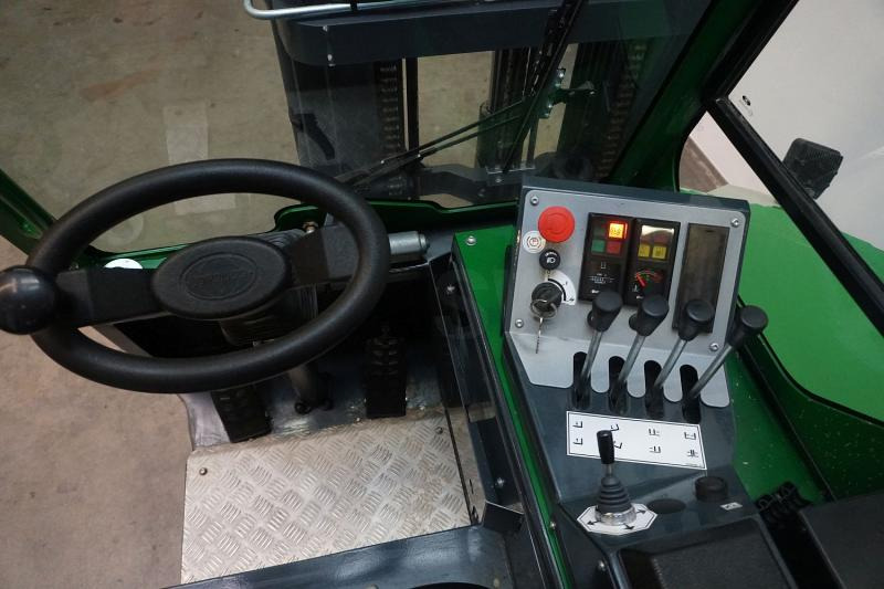 Chariot multidirectionnel Combilift CB2500LPG: photos 7
