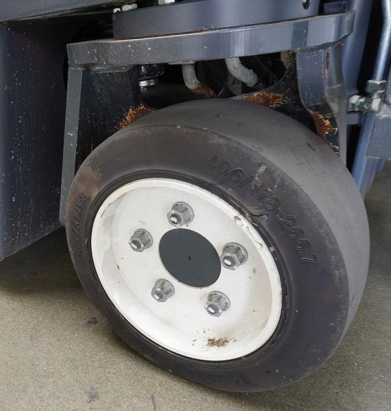 Chariot multidirectionnel Combilift CB2500LPG: photos 6