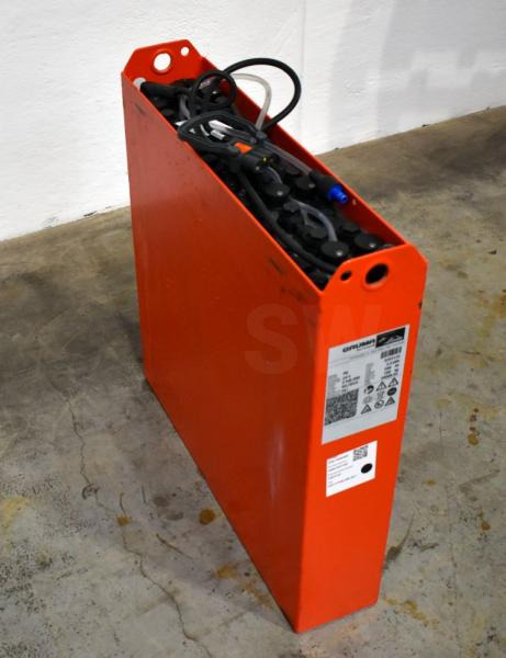 GRUMA 24 Volt 2 PzB 200 Ah - Accumulateur: photos 1 GRUMA 24 Volt 2 PzB 200 Ah - Accumulateur: photos 1
